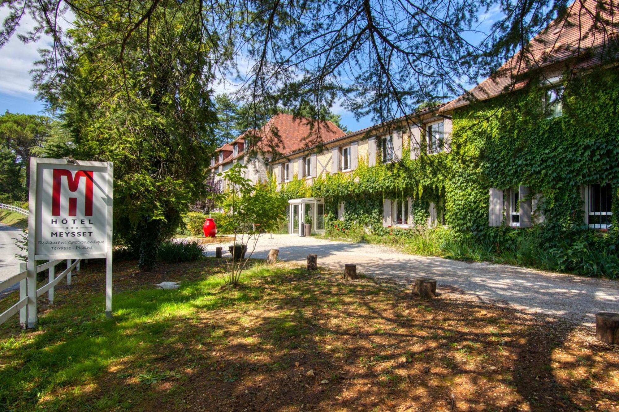 Hotel & Restaurant Le Meysset Sarlat Exterior foto